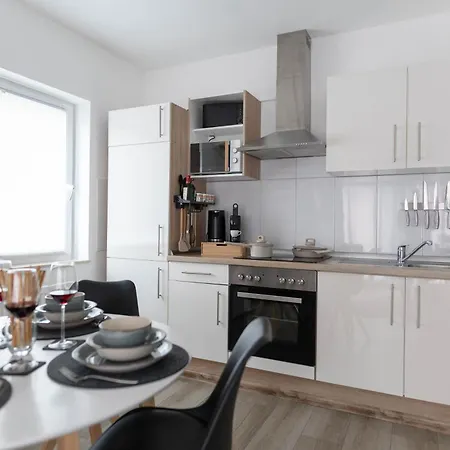 Cabana - Maisonette Apartments - Parkplatz - Wifi Kostenlos - Naehe Klinikum Oldenburg Zimmer foto