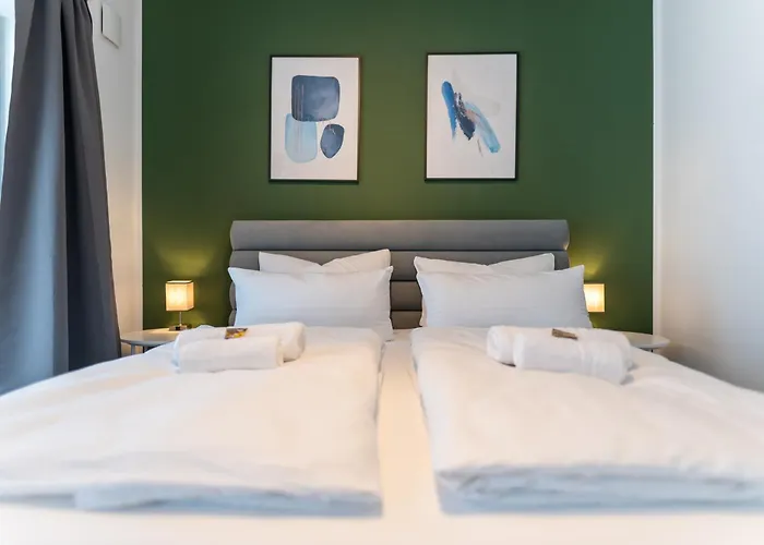 Cabana - Maisonette Apartments - Parkplatz - Wifi Kostenlos - Naehe Klinikum
