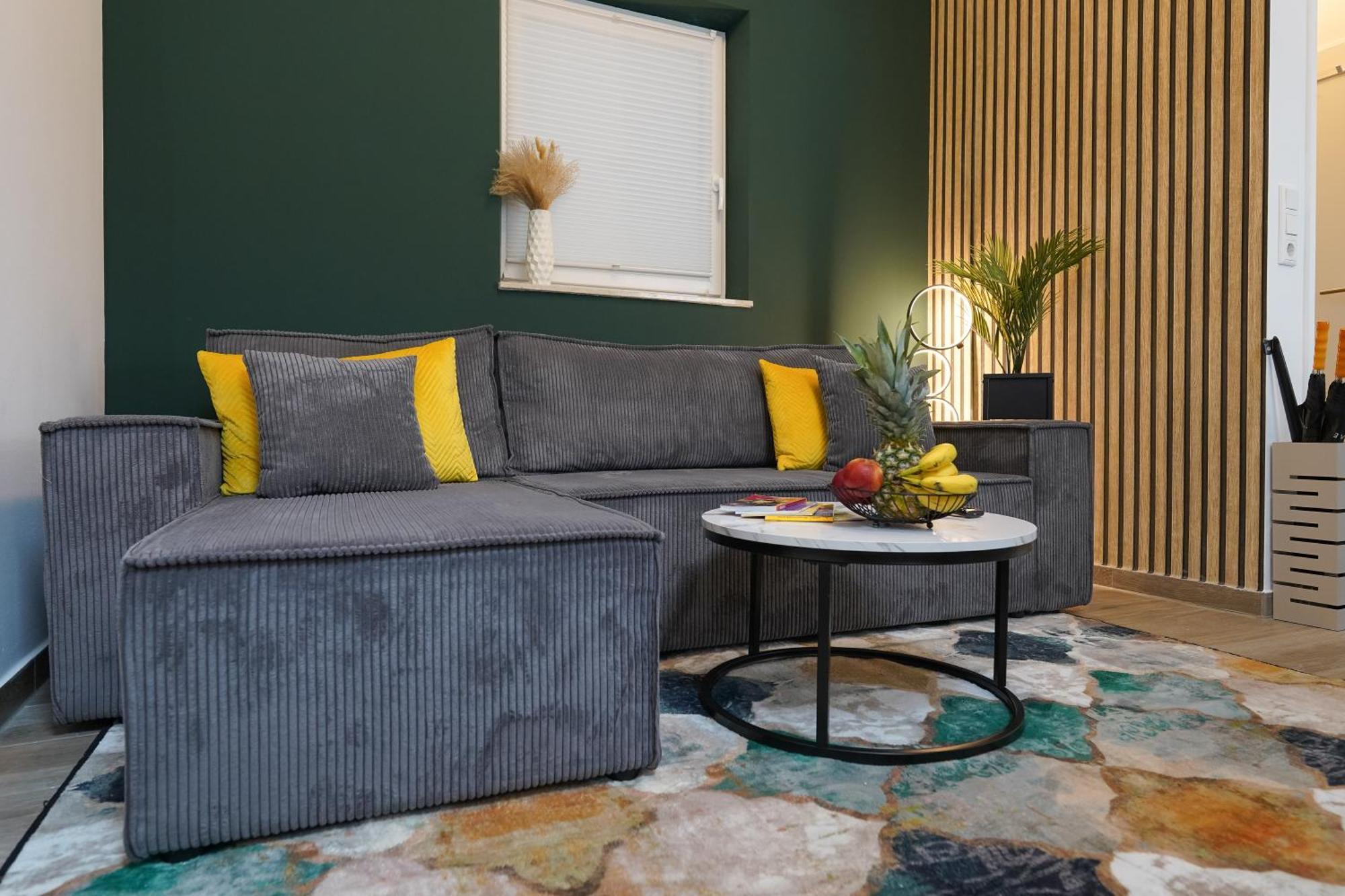 Cabana - Maisonette Apartments - Parkplatz - Wifi Kostenlos - Naehe Klinikum * Oldenburg
