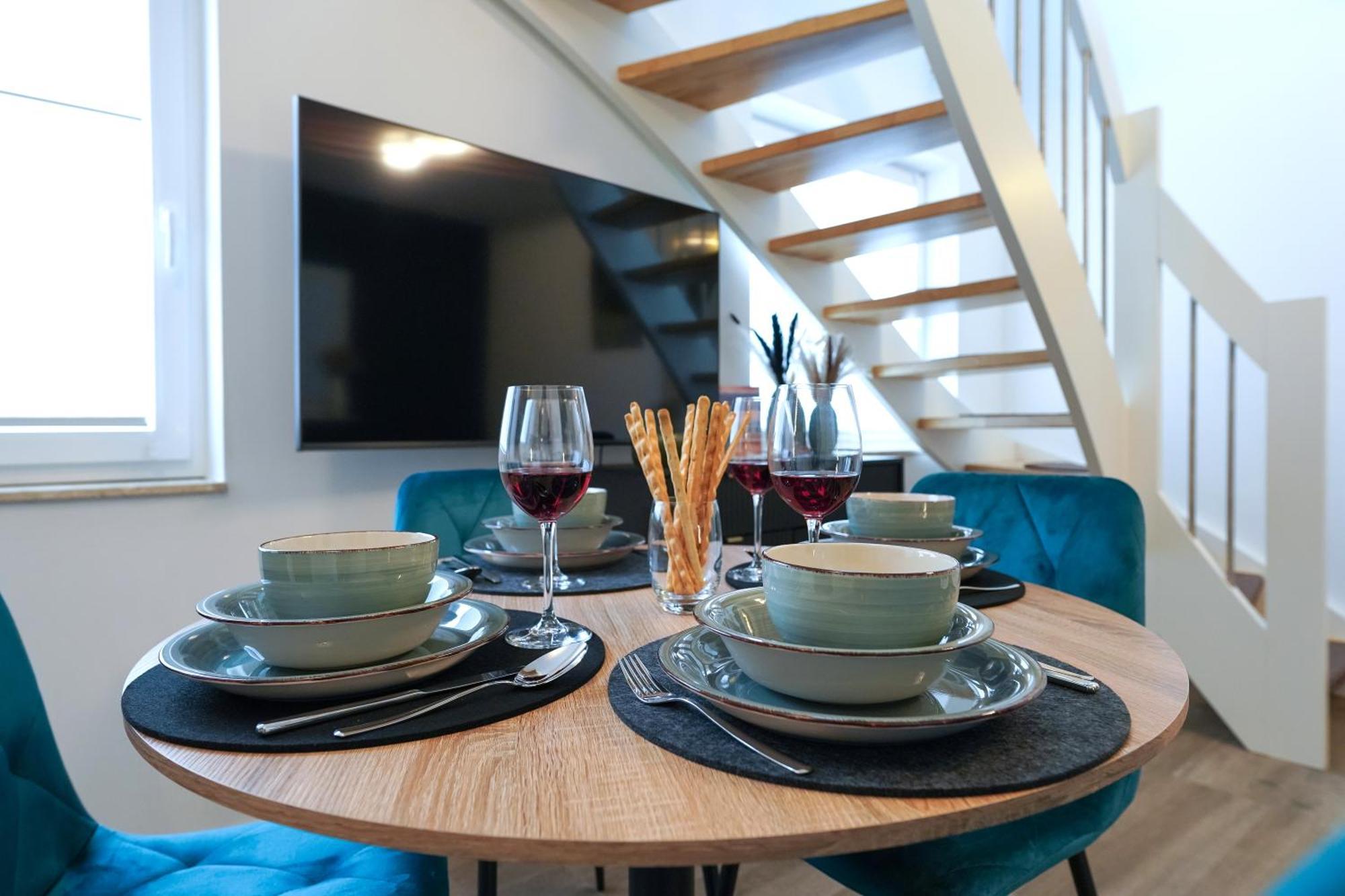 Cabana - Maisonette Apartments - Parkplatz - Wifi Kostenlos - Naehe Klinikum Apartment Oldenburg