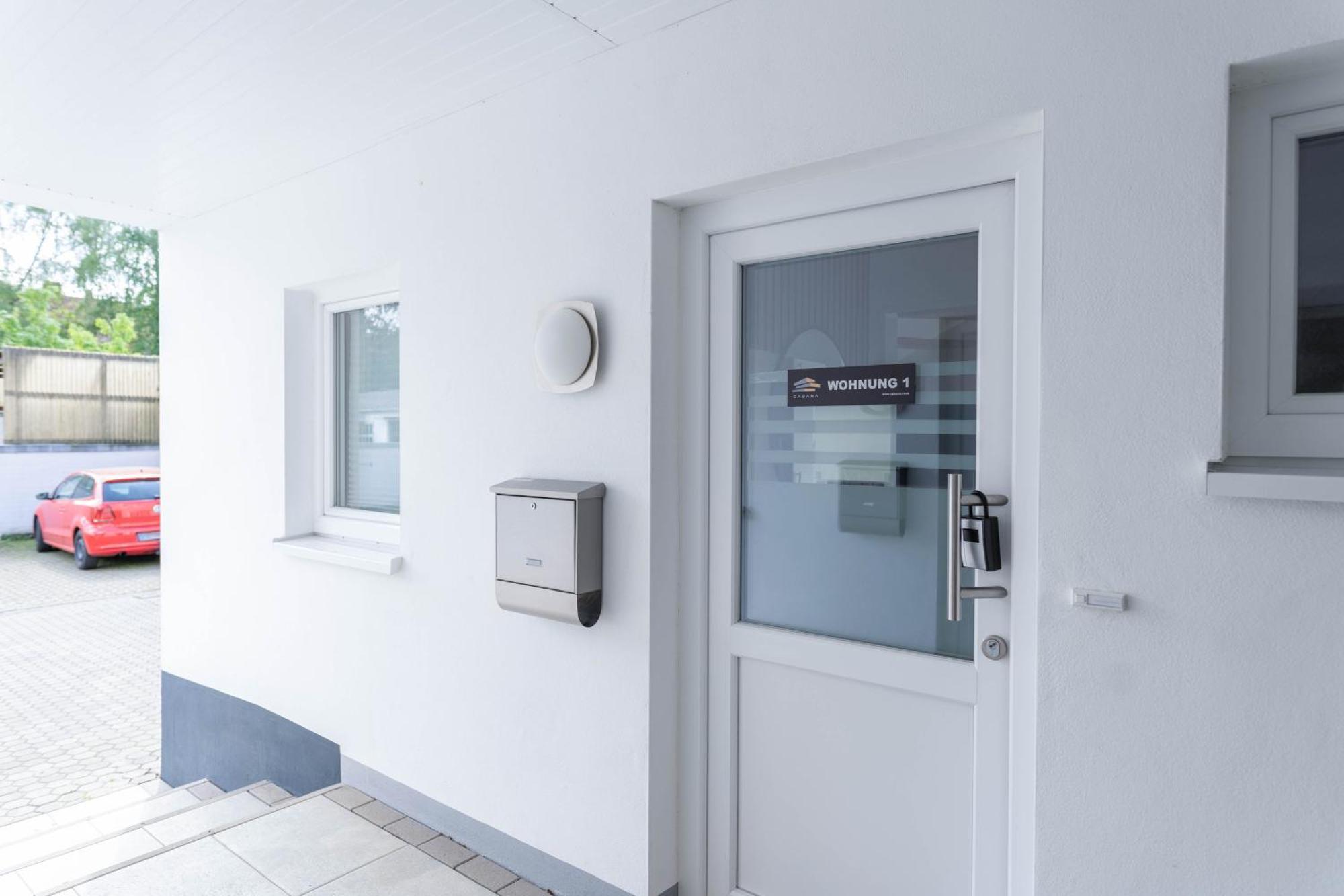 Apartment Cabana - Maisonette Apartments - Parkplatz - Wifi Kostenlos - Naehe Klinikum